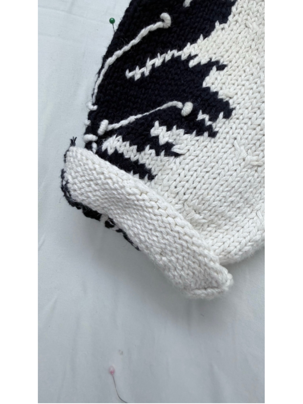 Women's Vintage Regatta Sport Floral Crew Neck Sweater White Black Size M - Picture 9 of 11